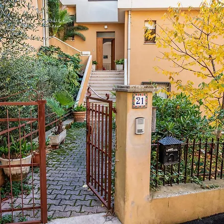 N271 - Numana, Nuovo Trilocale In Centro *